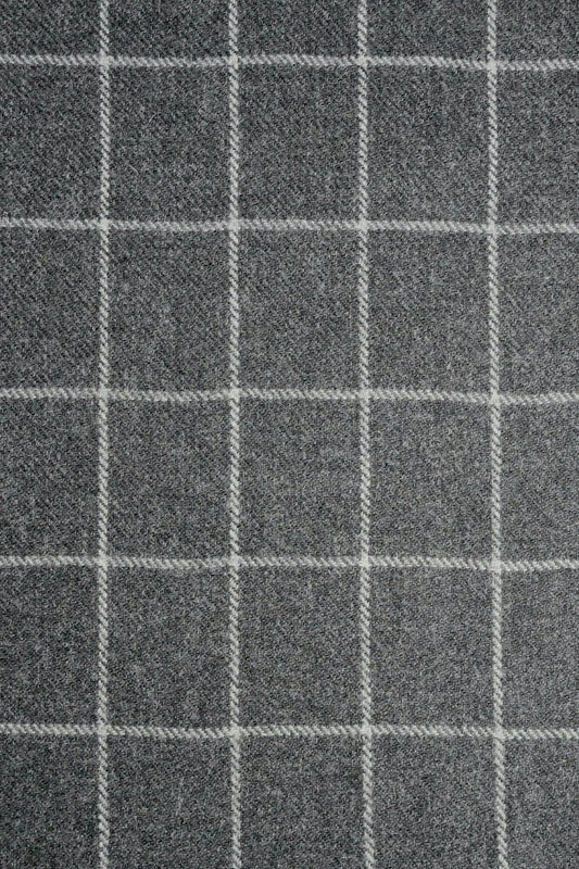 Breanish Tweed - Handwoven Shetland Wool Fabric – 4.2m Length (75cm Wide) | Dark grey with light grey oc